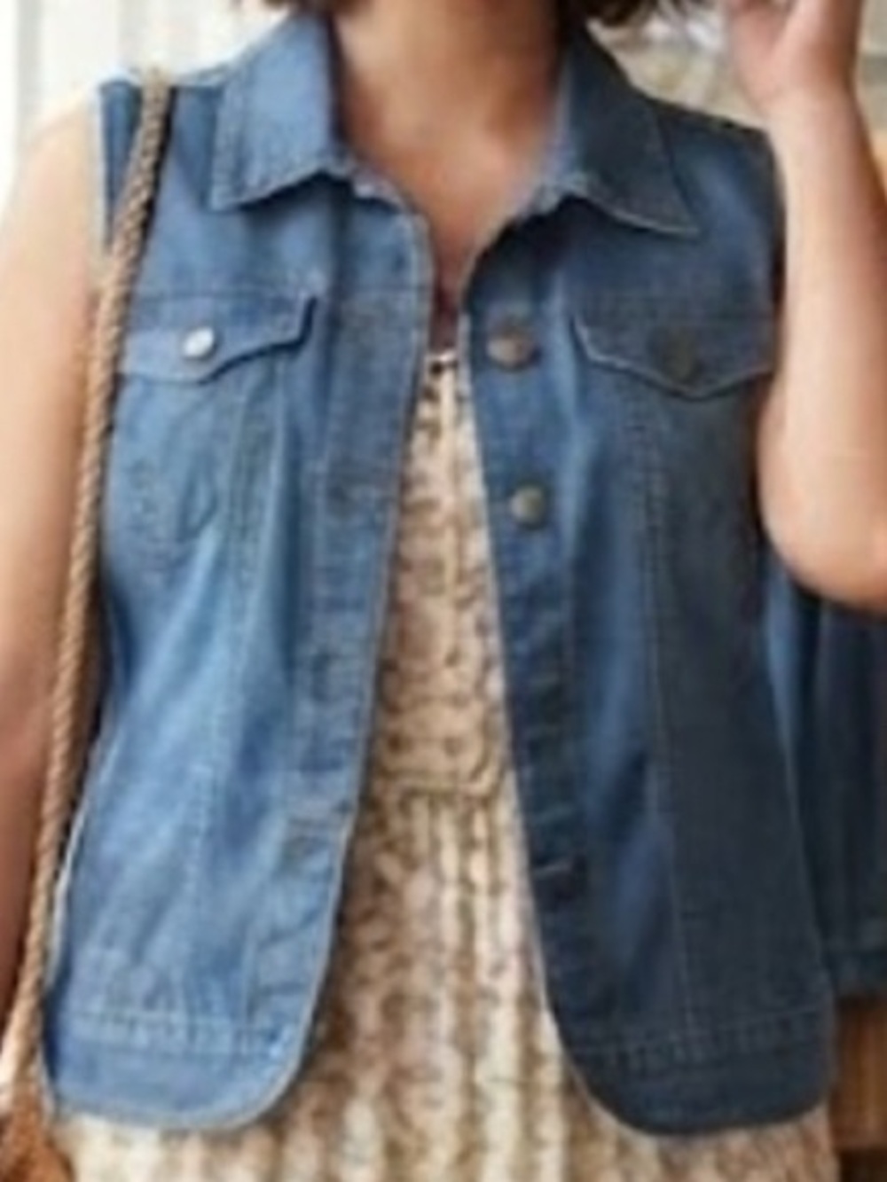 ALIA Vintage Style Blue Denim Vest Sleeveless Jean Jacket  P2P:24